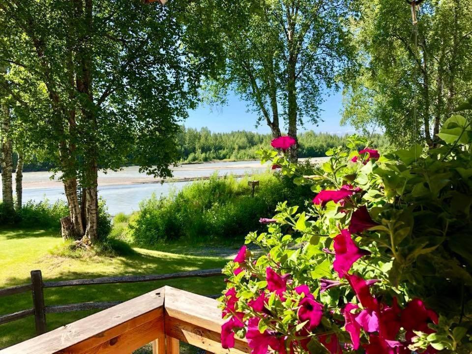 Susitna River Lodging, Suites Talkeetna Εξωτερικό φωτογραφία